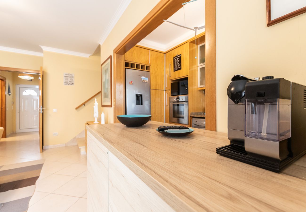 Villa em Manta Rota - Moradia V3 com piscina privada e Wi-Fi by AlgarveManta (13V3)