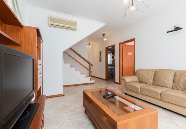 Villa em Manta Rota - Moradia V3 condominio com piscina by AlgarveManta (17V3) Villa em Manta Rota - Moradia V3 condominio com piscina by AlgarveManta (17V3)