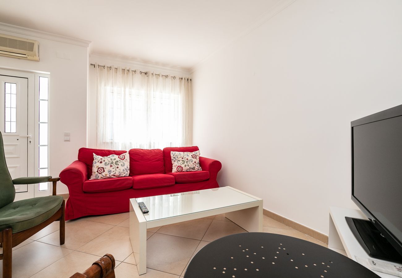 Casa geminada em Manta Rota - Moradia de 3 quartos em Condominio com piscina by AlgarveManta (3V3)