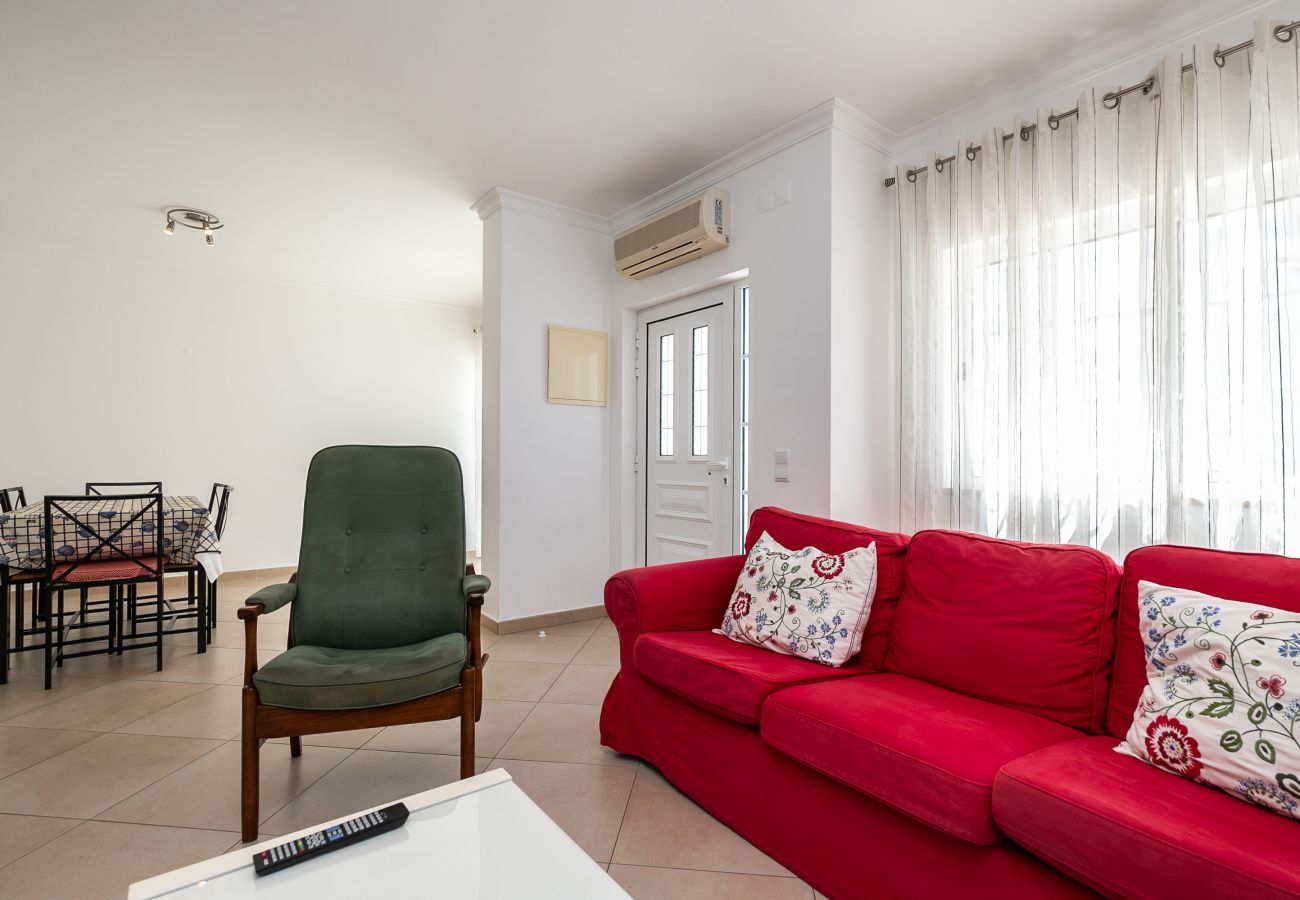 Casa geminada em Manta Rota - Moradia de 3 quartos em Condominio com piscina by AlgarveManta (3V3)
