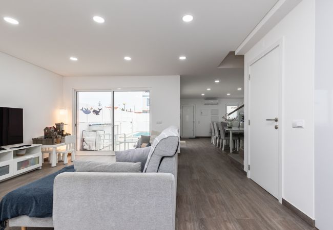 Casa em Manta Rota - Moradia V3 com piscina privada by AlgarveManta (4V3) Casa em Manta Rota - Moradia V3 com piscina privada by AlgarveManta (4V3)