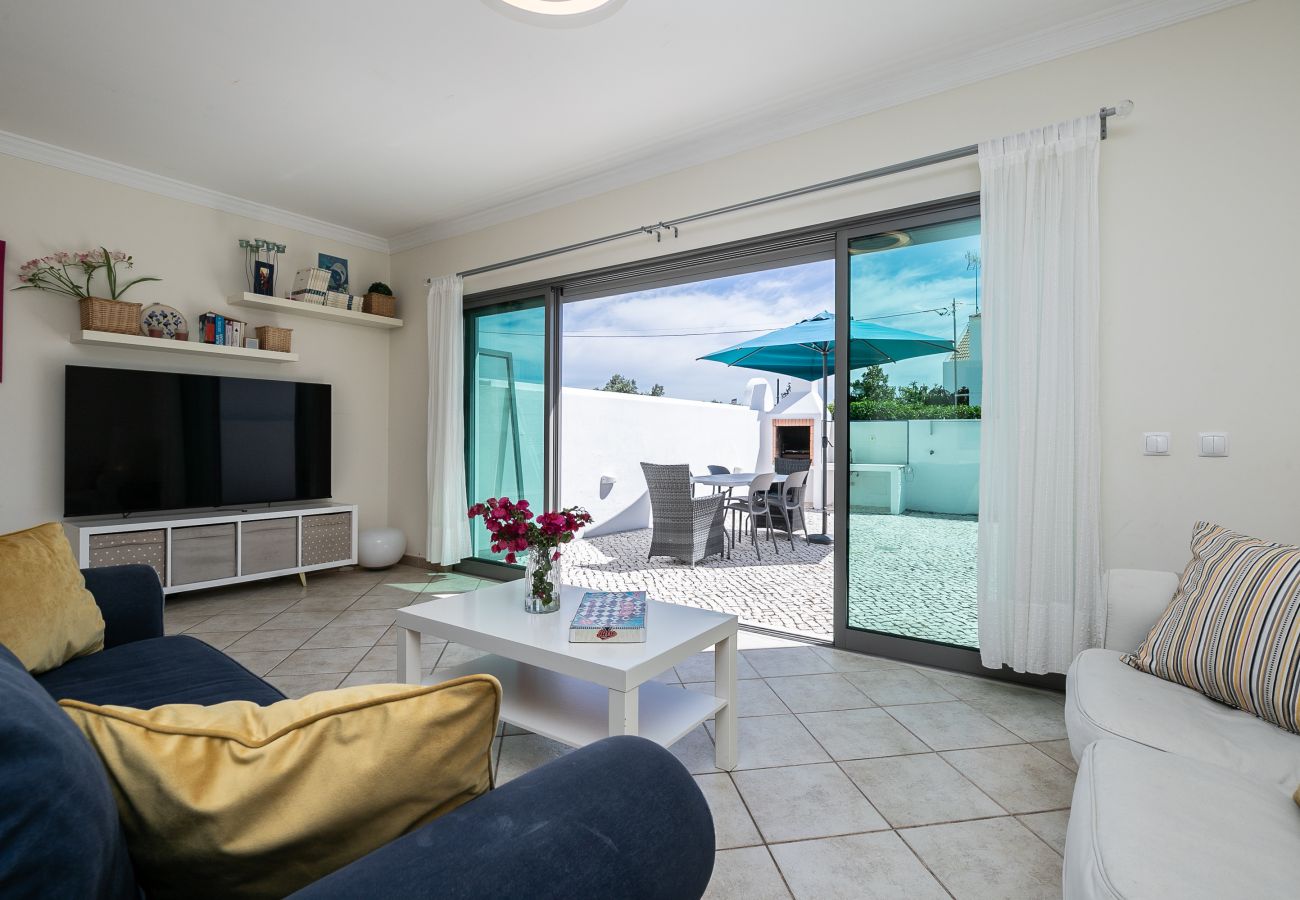 Casa geminada em Vila Nova de Cacela - Moradia V3 a 100m da praia by ALGARVEMANTA (24V3)