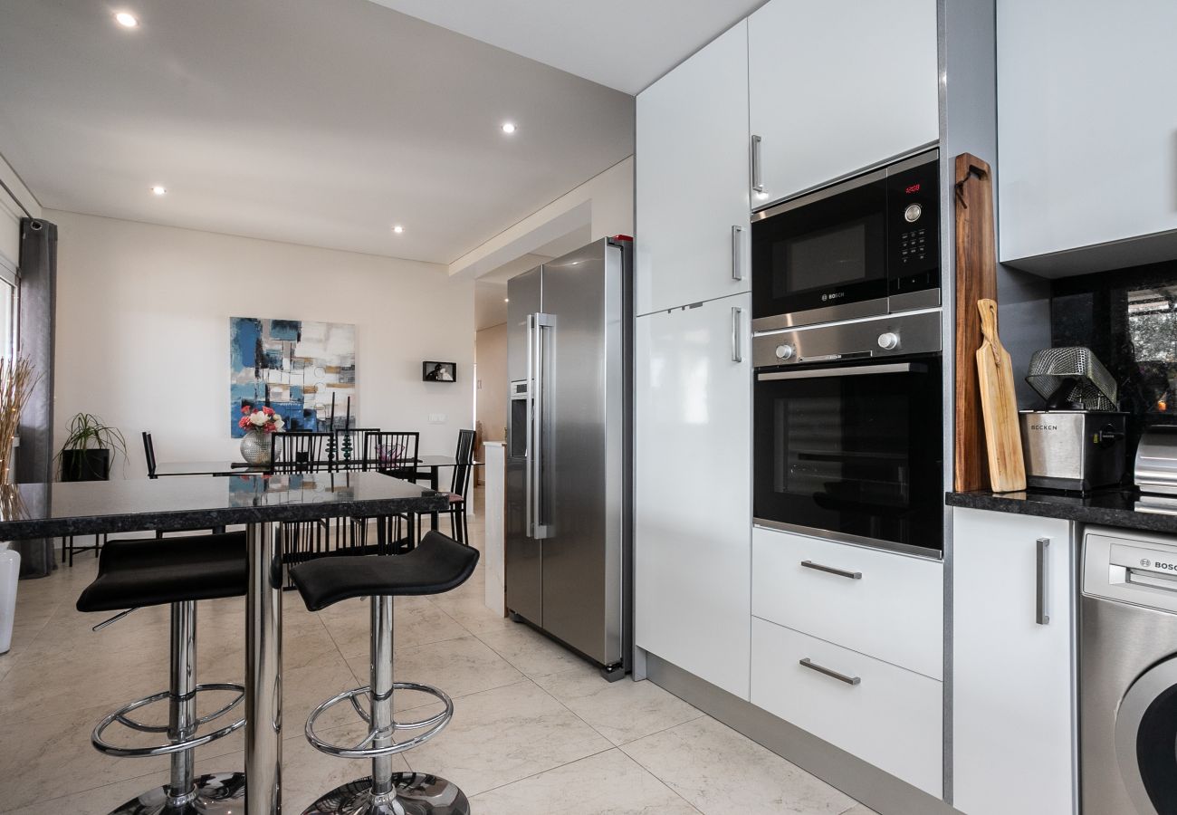 Villa em Altura - Refúgio Algarvio: Villa de Charme com Piscina Privada (4V4)