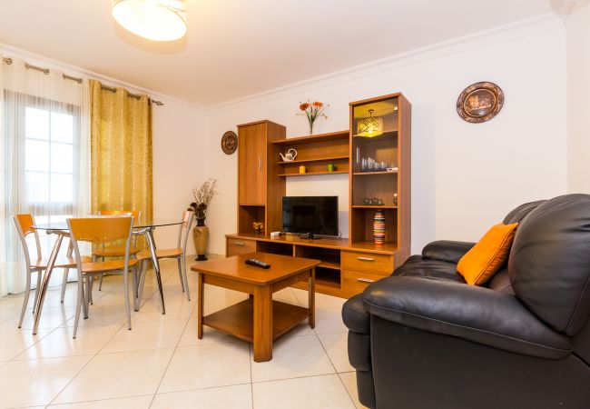 Apartment in Manta Rota - Apartment with 2 bedrooms in condominium with swimming pool  by AlgarveManta (15T2) Apartment in Manta Rota - Apartment with 2 bedrooms in condominium with swimming pool  by AlgarveManta (15T2)