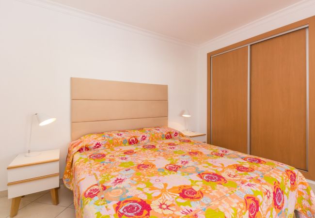 Apartment in Manta Rota - Apartment in condominium with pool / WIFI 2 minutes from the beach by AlgarveManta (2T3) Apartment in Manta Rota - Apartment in condominium with pool / WIFI 2 minutes from the beach by AlgarveManta (2T3)