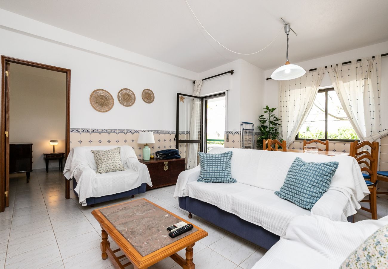 Apartment in Manta Rota - 2 bedroom apartment with parking by AlgarveManta (21T2)