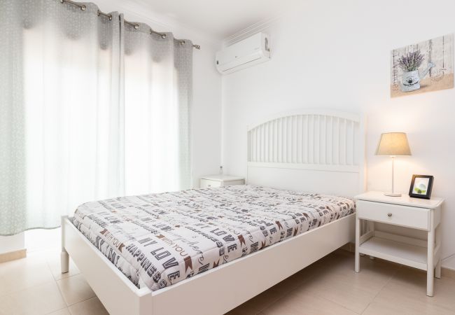 Terraced House in Manta Rota - House with 2 bedrooms only 200 meters from the beach by AlgarveManta (1V2) Terraced House in Manta Rota - House with 2 bedrooms only 200 meters from the beach by AlgarveManta (1V2)