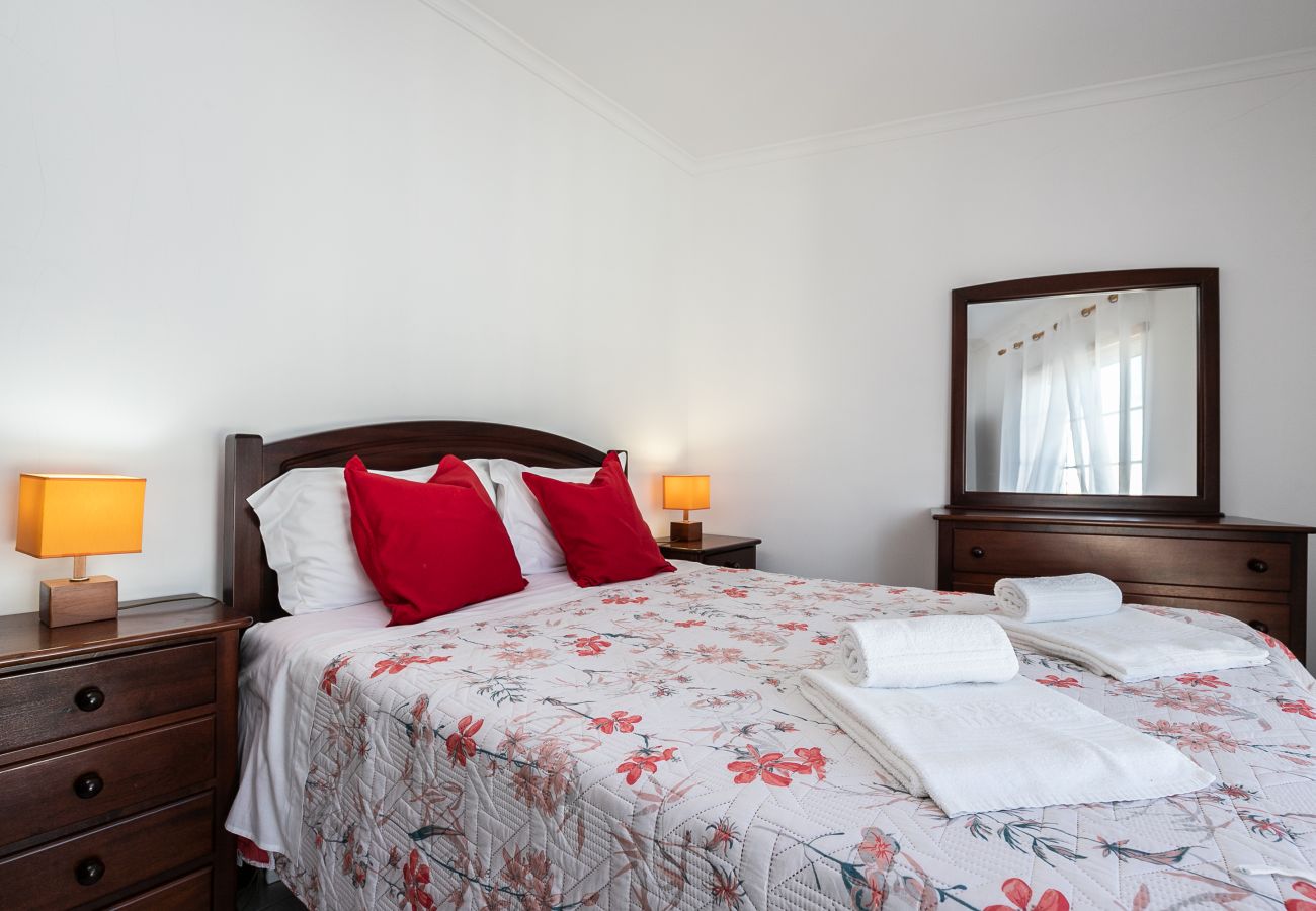 Apartment in Manta Rota - 2 bedroom apartment in condominium with swimming pool  by AlgarveManta (18T2)