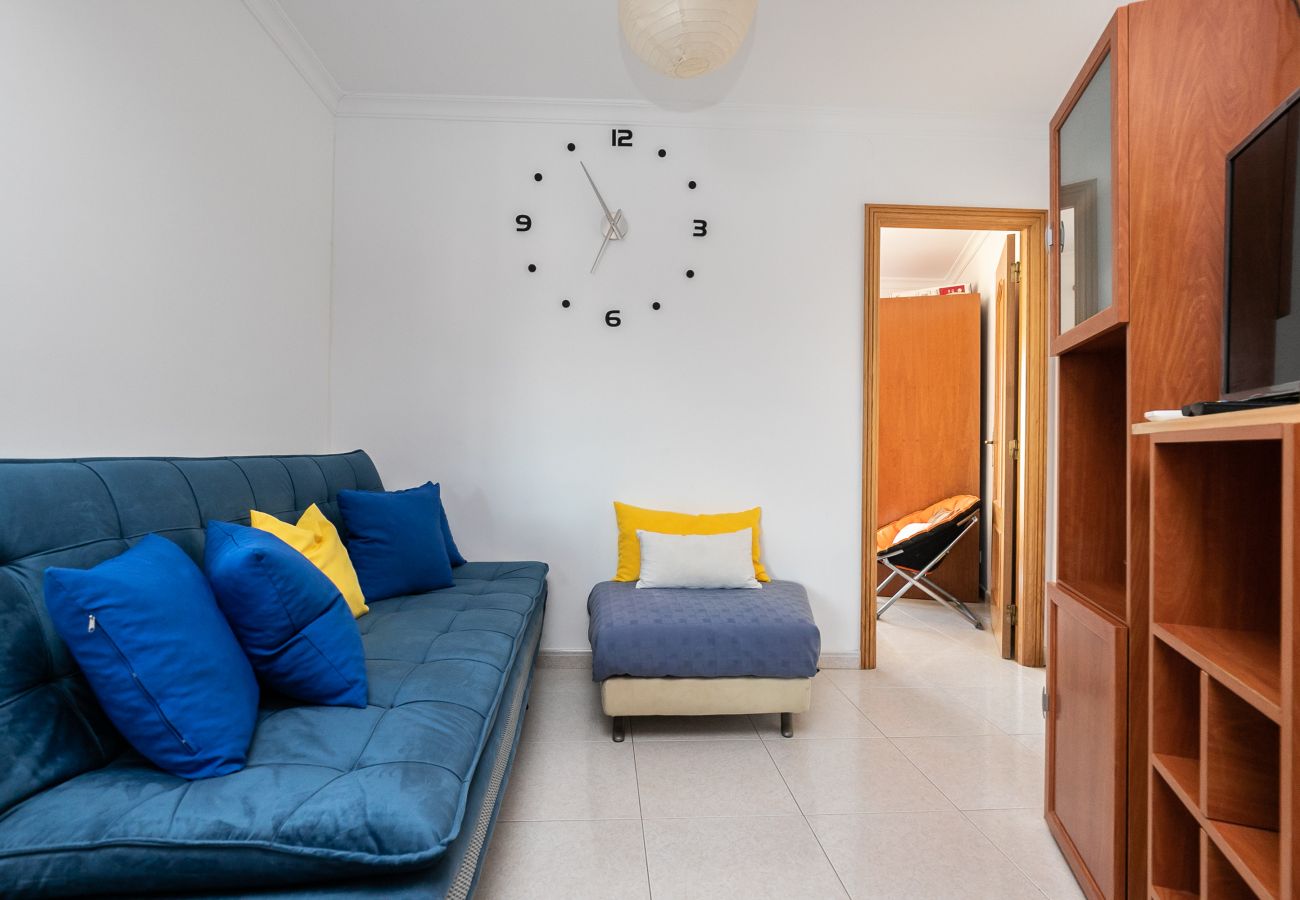 Apartment in Manta Rota - 2 bedroom apartment in condominium with swimming pool  by AlgarveManta (18T2)