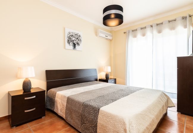 Terraced House in Manta Rota - 2 bedroom villa with patio and parking by AlgarveManta (2V2) Terraced House in Manta Rota - 2 bedroom villa with patio and parking by AlgarveManta (2V2)