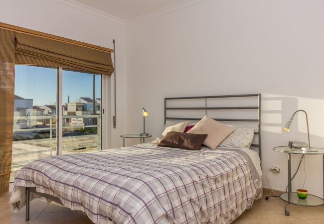 Terraced House in Manta Rota - Villa with 2 bedrooms and patio by AlgarveManta (6V2) Terraced House in Manta Rota - Villa with 2 bedrooms and patio by AlgarveManta (6V2)