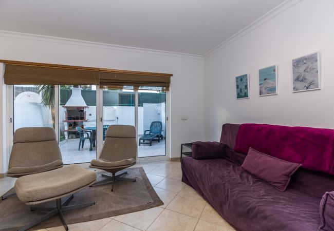 Terraced House in Manta Rota - Villa with 2 bedrooms and patio by AlgarveManta (6V2) Terraced House in Manta Rota - Villa with 2 bedrooms and patio by AlgarveManta (6V2)