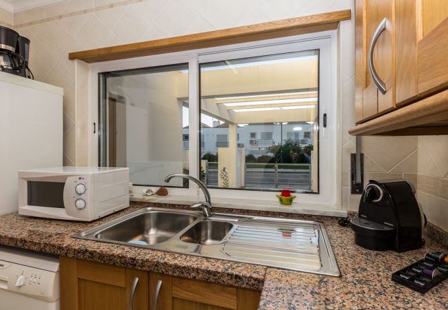 Terraced House in Manta Rota - Villa with 2 bedrooms and patio by AlgarveManta (6V2) Terraced House in Manta Rota - Villa with 2 bedrooms and patio by AlgarveManta (6V2)