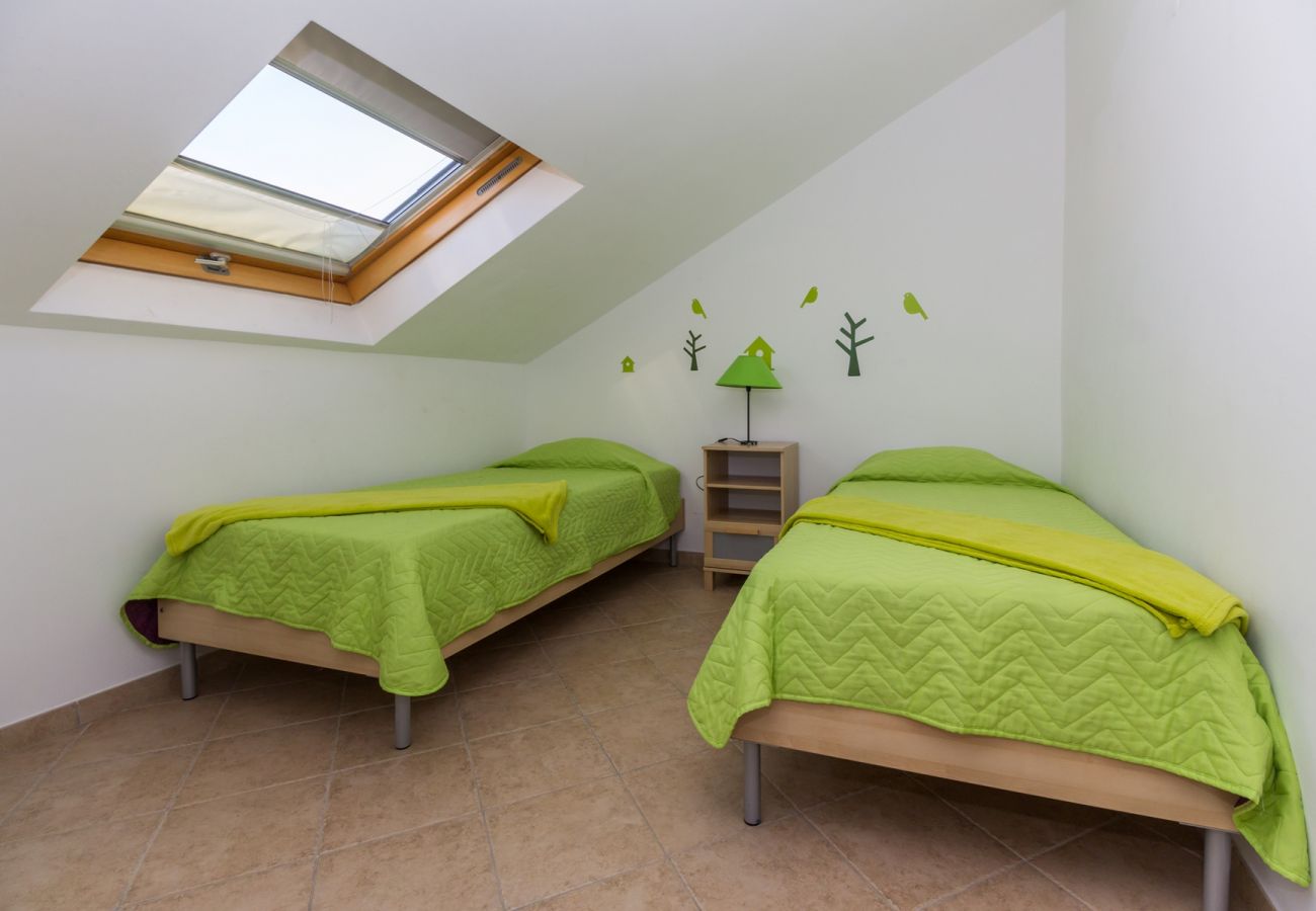 Residence in Manta Rota - 3 bedroom villa in condominium with swimming pool by AlgarveManta (12V3)