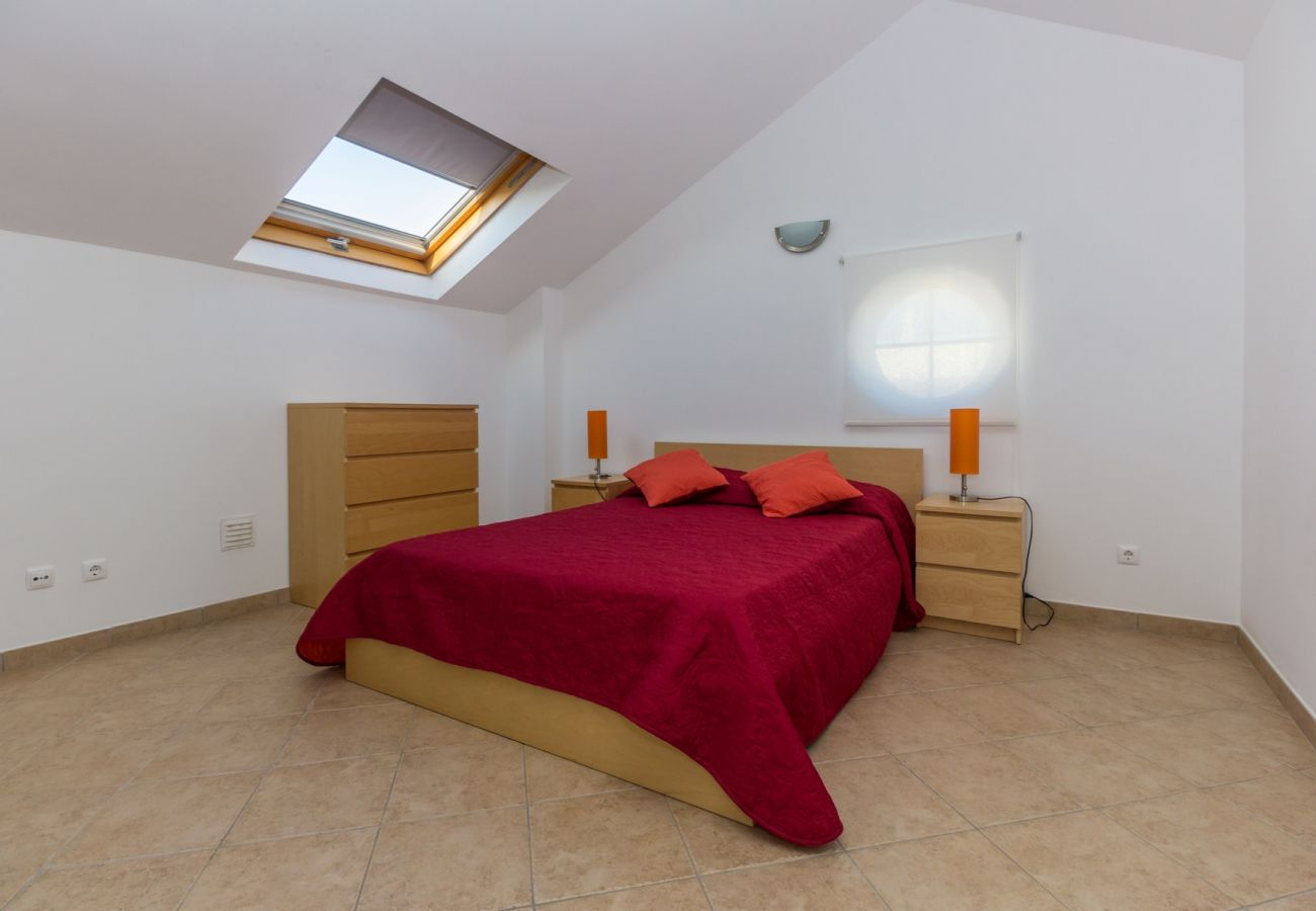 Residence in Manta Rota - 3 bedroom villa in condominium with swimming pool by AlgarveManta (12V3)