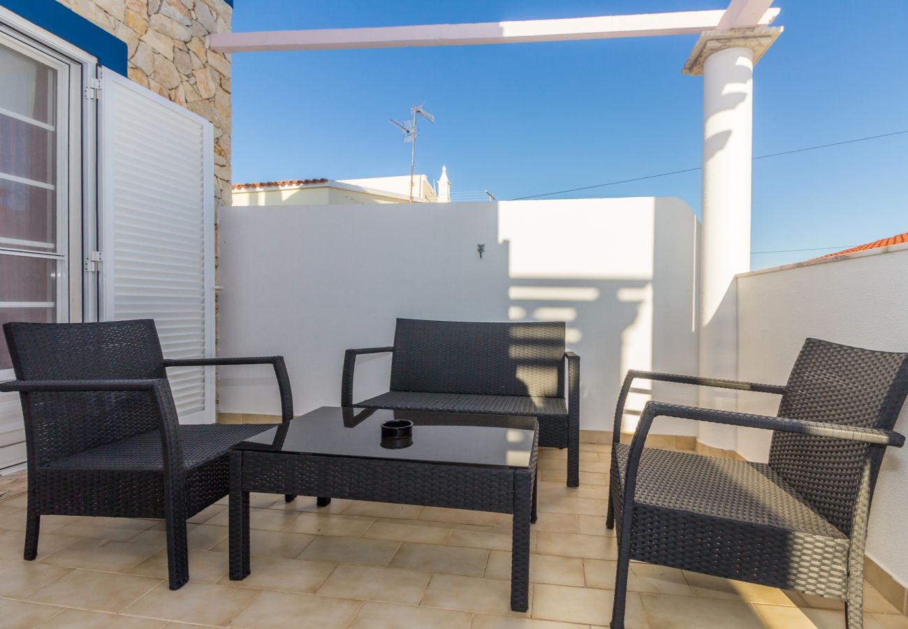 Residence in Manta Rota - 3 bedroom villa in condominium with swimming pool by AlgarveManta (12V3)