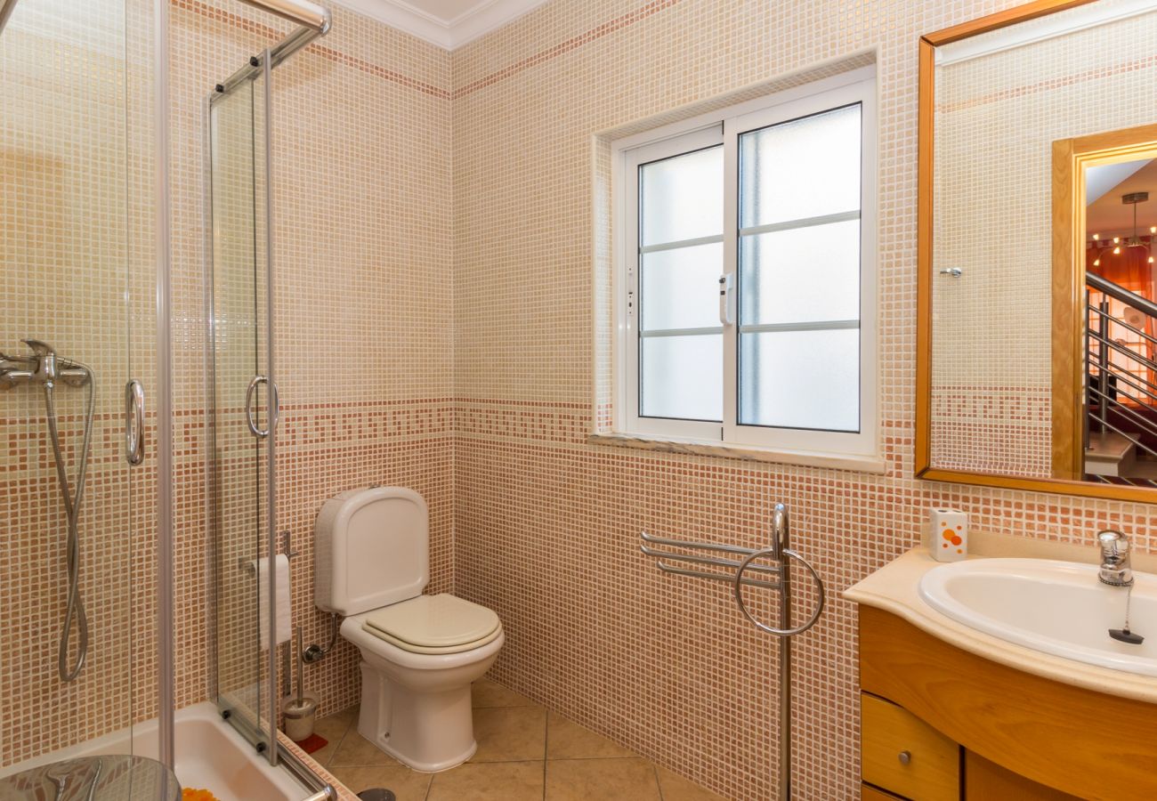 Residence in Manta Rota - 3 bedroom villa in condominium with swimming pool by AlgarveManta (12V3)