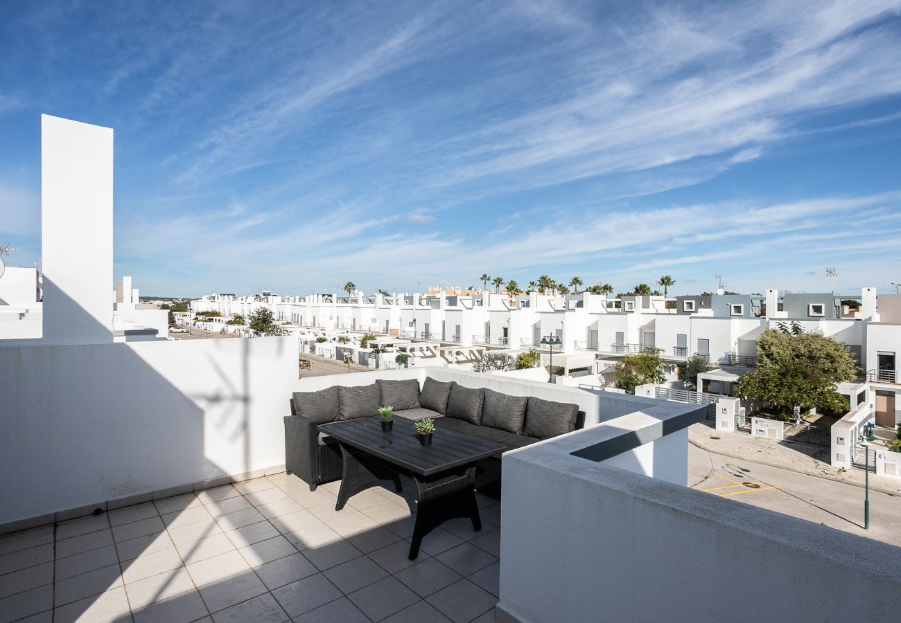 Terraced House in Manta Rota - Villa with private pool 100m from the beach by ALGARVEMANTA (16V3)