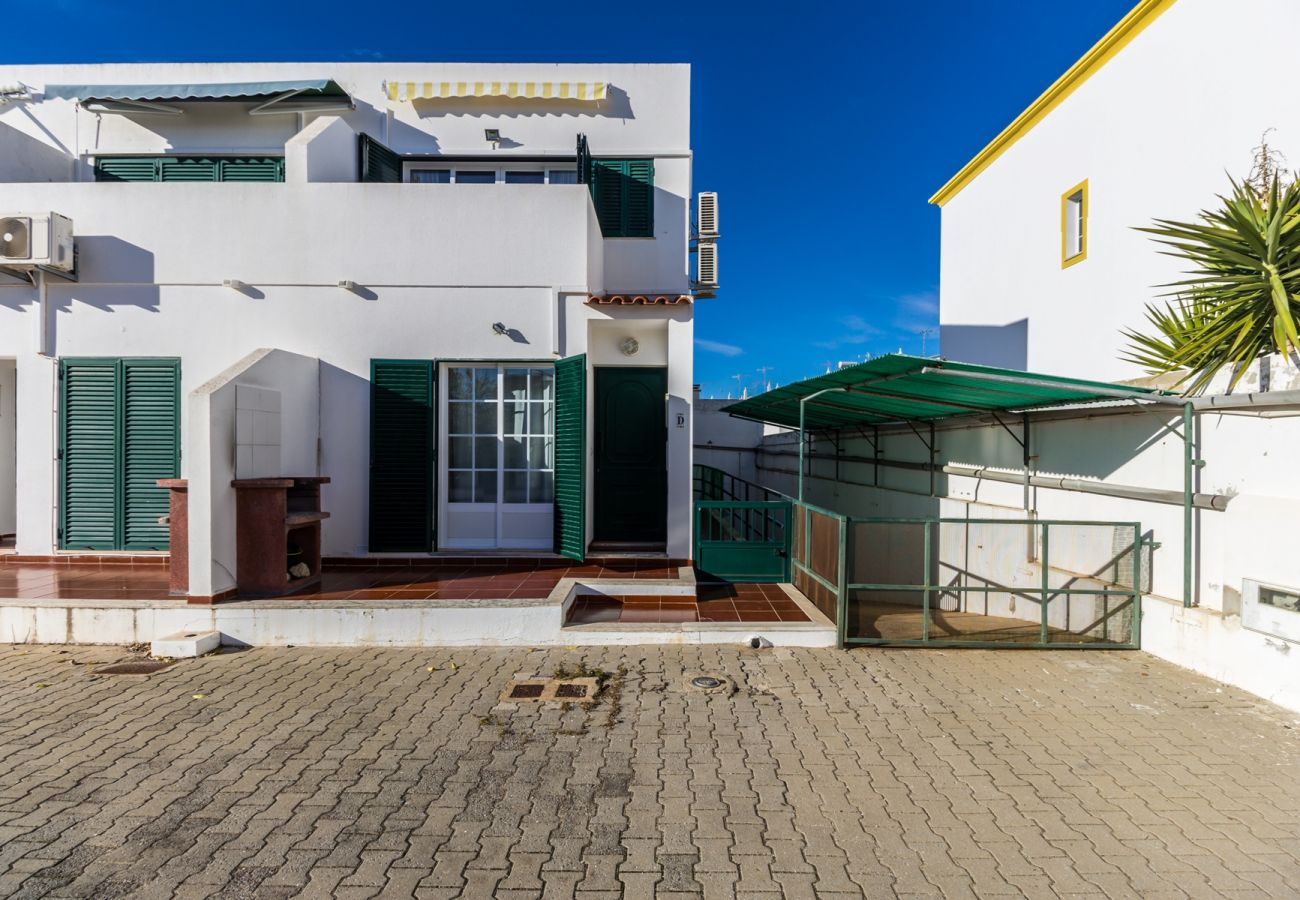 Apartment in Manta Rota - 2 bedroom apartment near the beach by AlgarveManta (24T2)