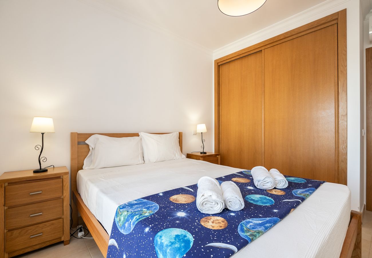 Townhouse in Manta Rota - 3 bedroom villa on the 1st line of beach and Wi-Fi by AlgarveManta (14V3)