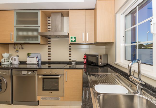 Terraced House in Manta Rota - 3 bedroom villa on the 1st line of beach and Wi-Fi by AlgarveManta (21V3) Terraced House in Manta Rota - 3 bedroom villa on the 1st line of beach and Wi-Fi by AlgarveManta (21V3)