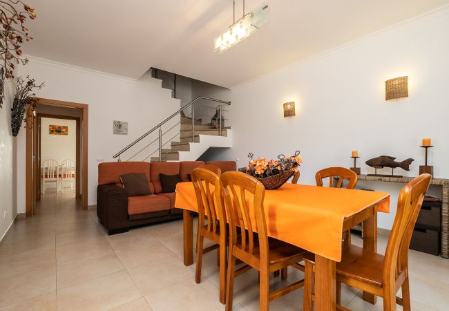 House in Manta Rota - 3 bedroom villa with private pool close to the beach by AlgarveManta (23V3) House in Manta Rota - 3 bedroom villa with private pool close to the beach by AlgarveManta (23V3)