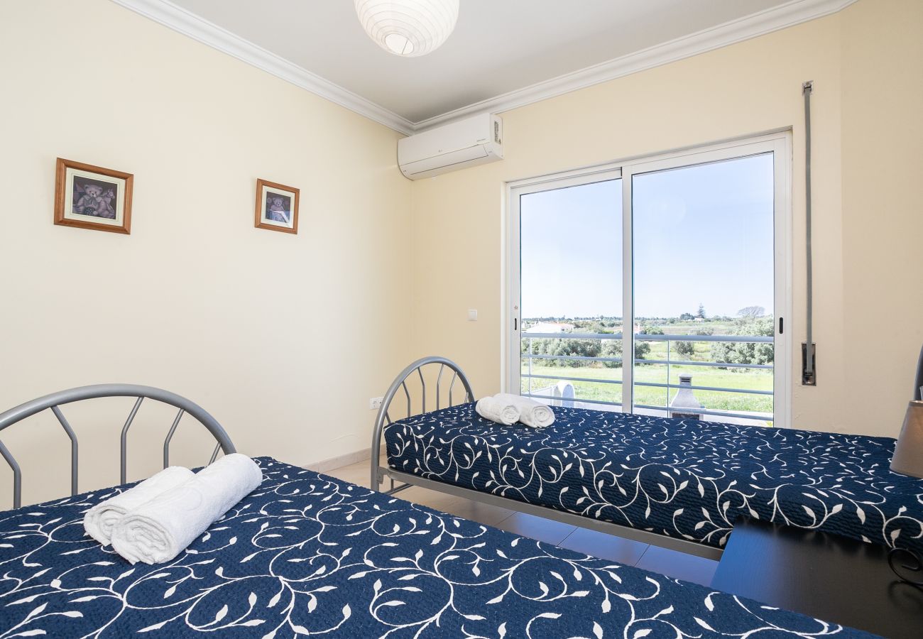 Terraced House in Manta Rota - 3 bedroom villa with private pool by AlgarveManta (27V3)