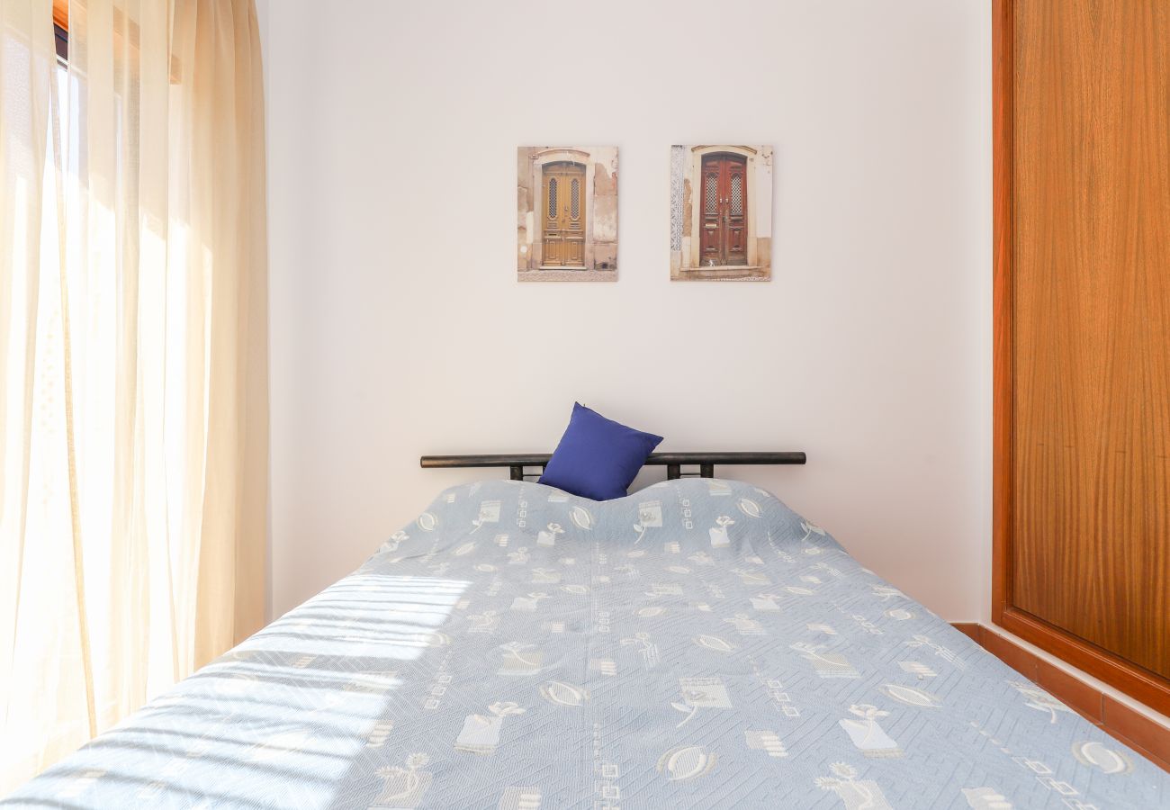 Residence in Manta Rota - House in condominium with swimming pool 650m from the beach by AlgarveManta (51V3)