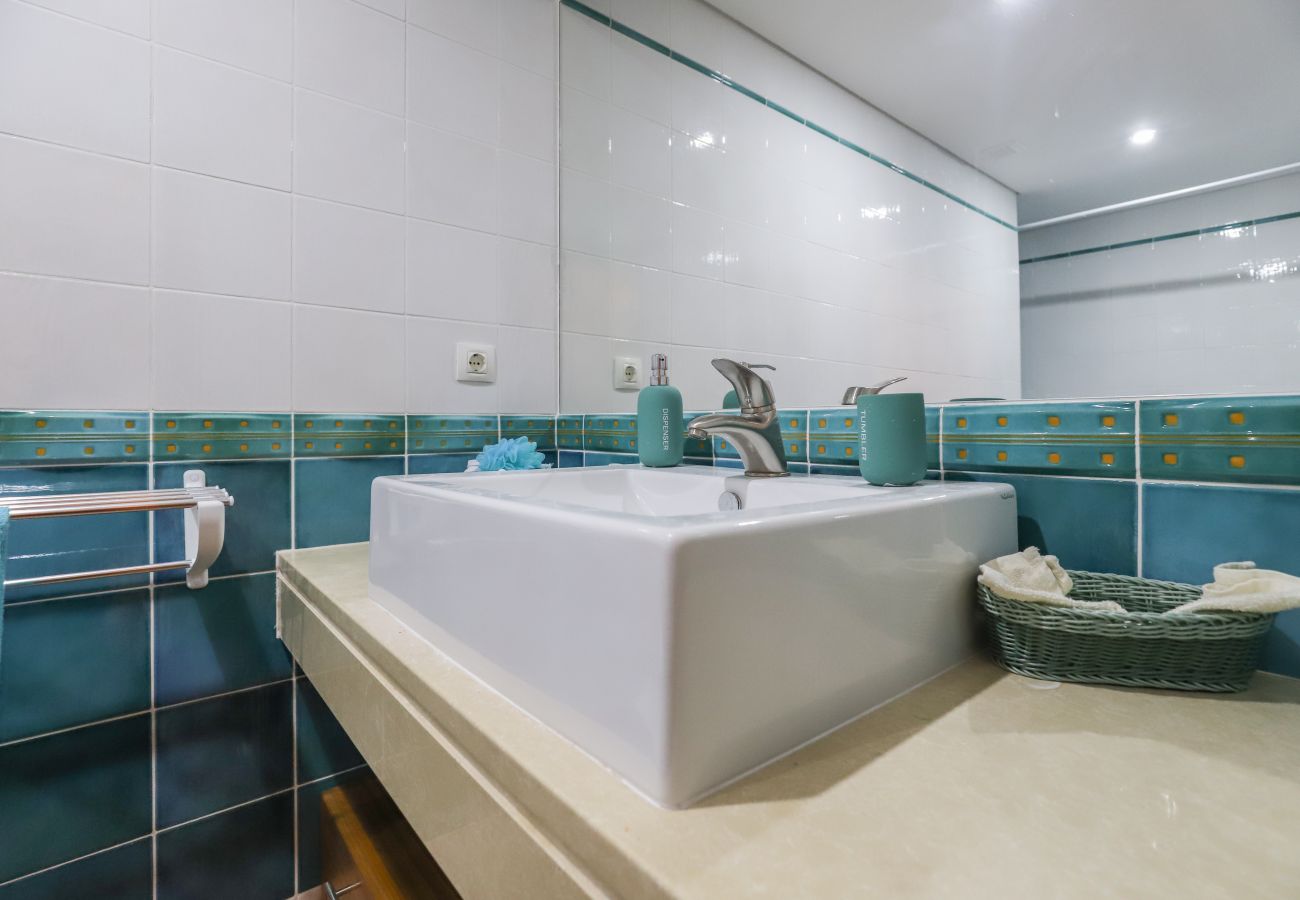 Residence in Manta Rota - House in condominium with swimming pool 650m from the beach by AlgarveManta (51V3)