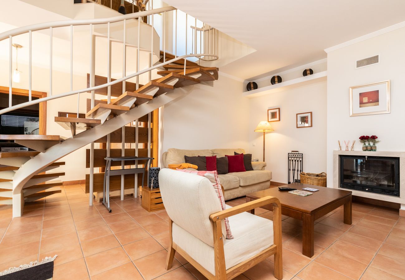 Residence in Manta Rota - House in condominium with swimming pool 650m from the beach by AlgarveManta (52V3)