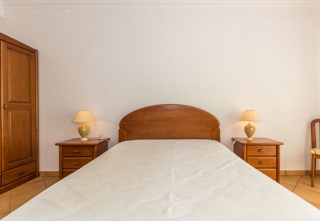 House in Manta Rota - Villa with 3 bedrooms only 350 meters from the beach by AlgarveManta (54V3)