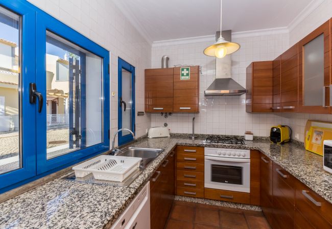 House in Manta Rota - 56V3