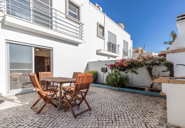 Townhouse in Manta Rota - 8V2