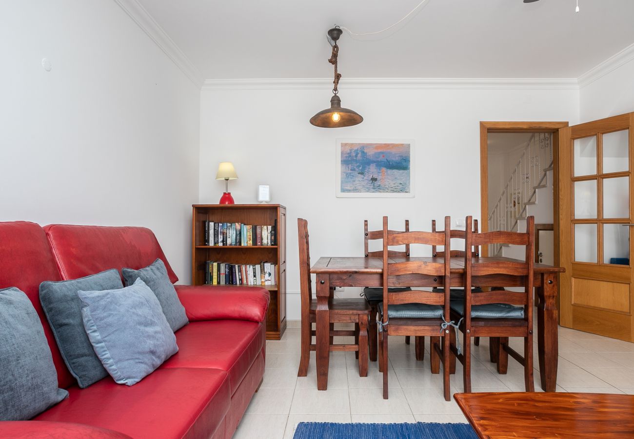 Terraced House in Manta Rota - Villa with 2 bedrooms and patio by AlgarveManta (8V2)