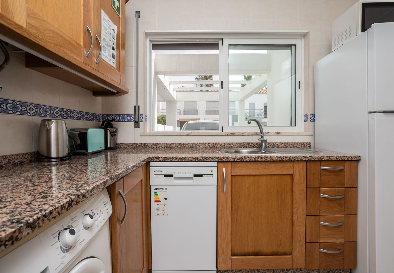 Terraced House in Manta Rota - Villa with 2 bedrooms and patio by AlgarveManta (8V2)