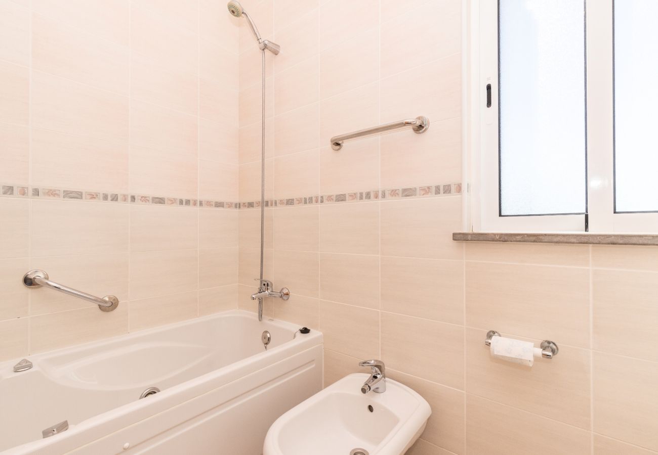 Townhouse in Manta Rota - 17V2