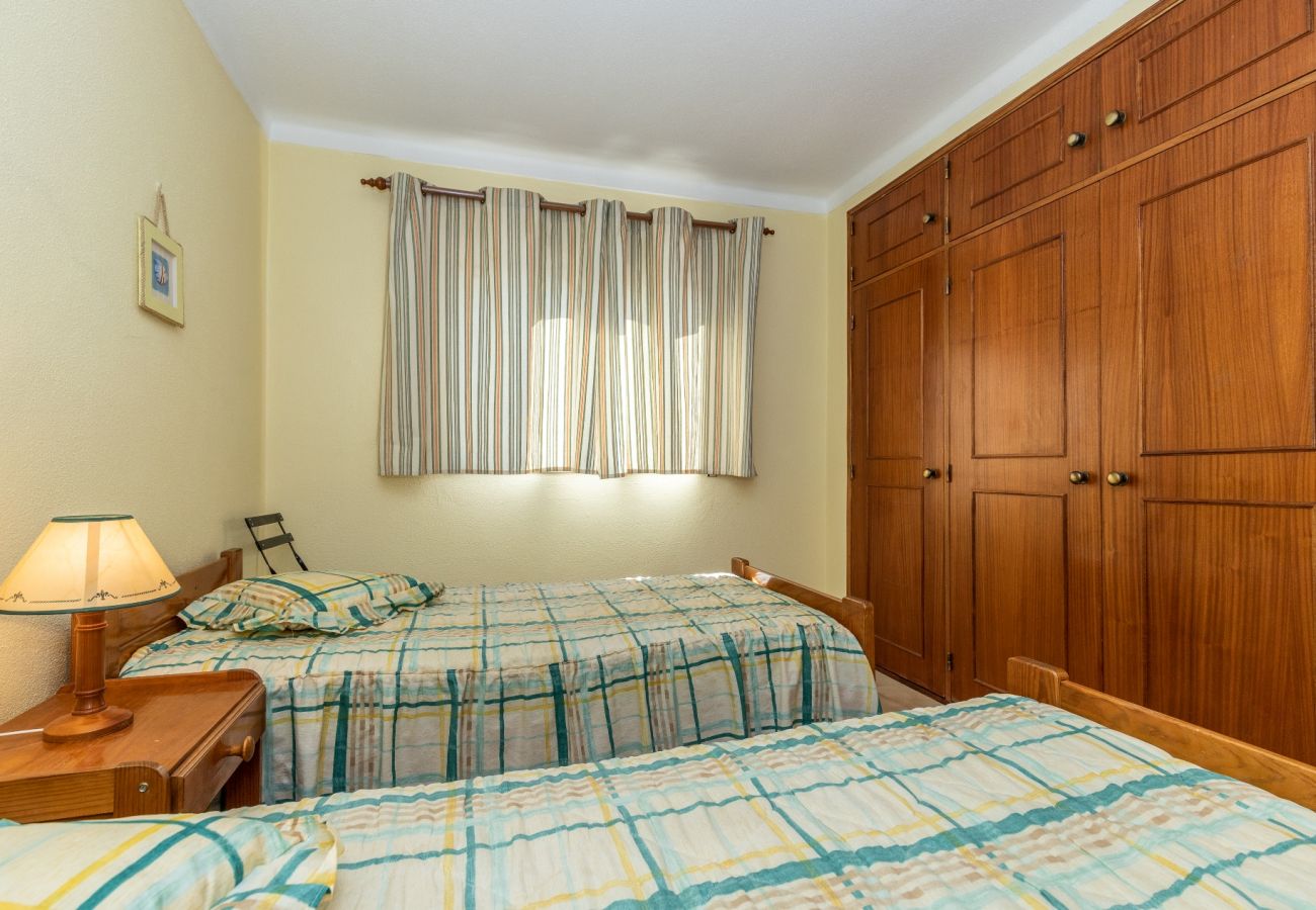 Apartment in Manta Rota - 37T2