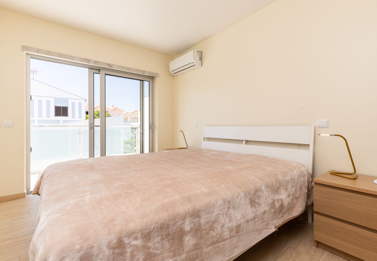 Apartment in Manta Rota - Apartment in condominium with pool 700m from the beach by AlgarveManta (1T3)