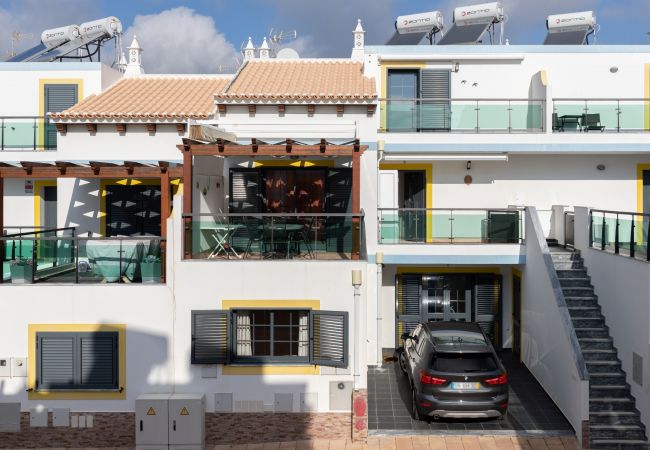Apartment in Manta Rota - Apartment in condominium with pool 100m from the beach by AlgarveManta (6T3) Apartment in Manta Rota - Apartment in condominium with pool 100m from the beach by AlgarveManta (6T3)