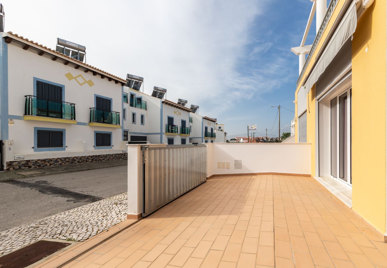 Apartment in Manta Rota - 2 bedroom apartment with Wi-Fi by AlgarveManta (8T2)