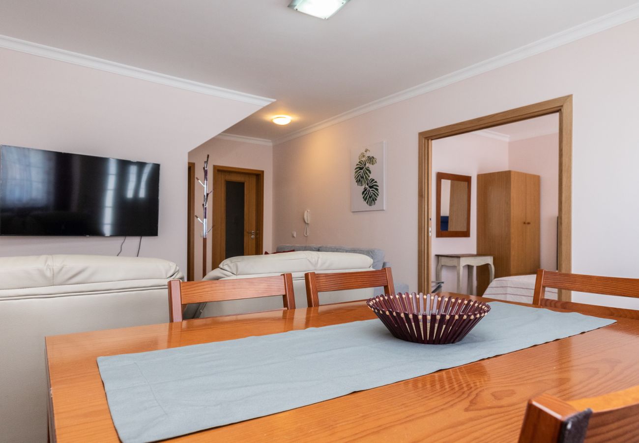Townhouse in Manta Rota - 4 bedroom villa in condominium with swimming pool by AlgarveManta (9V4)