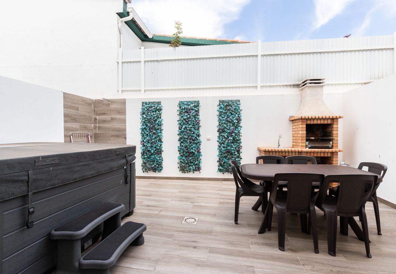 Villa in Manta Rota - 3 bedroom villa 100m from the beach by AlgarveManta (5V3)
