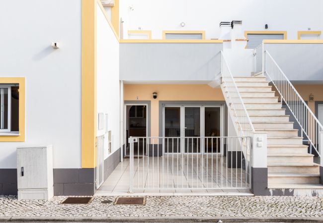 Apartment in Manta Rota - Apartment in condominium with swimming pool at 50m from the beach by AlgarveManta (9T2) Apartment in Manta Rota - Apartment in condominium with swimming pool at 50m from the beach by AlgarveManta (9T2)