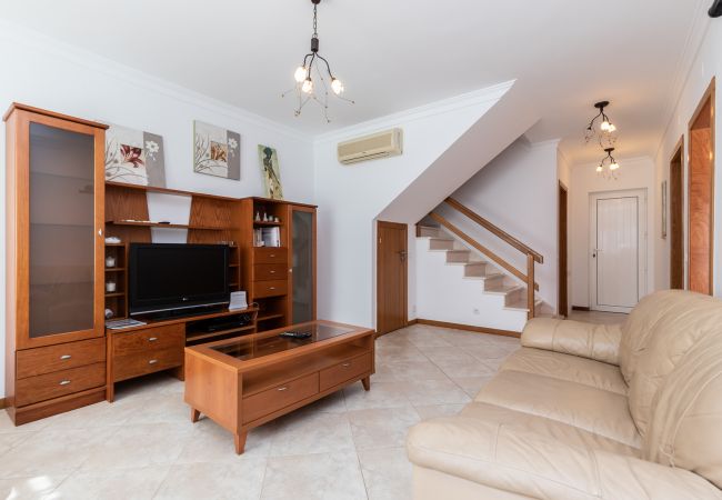 Villa in Manta Rota - 3 bedroom villa in a condominium with swimming pool by AlgarveManta (17V3) Villa in Manta Rota - 3 bedroom villa in a condominium with swimming pool by AlgarveManta (17V3)