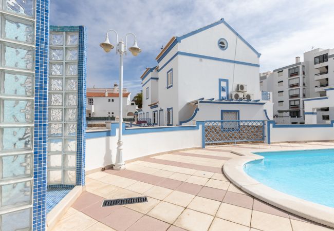 Villa in Manta Rota - 3 bedroom villa in a condominium with swimming pool by AlgarveManta (17V3) Villa in Manta Rota - 3 bedroom villa in a condominium with swimming pool by AlgarveManta (17V3)