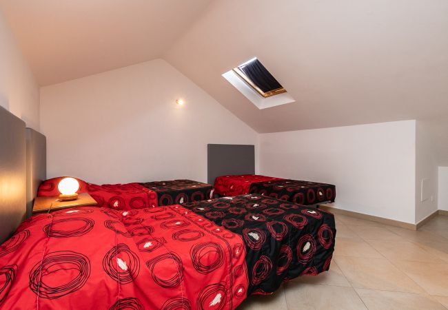 Terraced House in Manta Rota - 3 bedroom villa in condominium with pool by AlgarveManta (3V3) Terraced House in Manta Rota - 3 bedroom villa in condominium with pool by AlgarveManta (3V3)