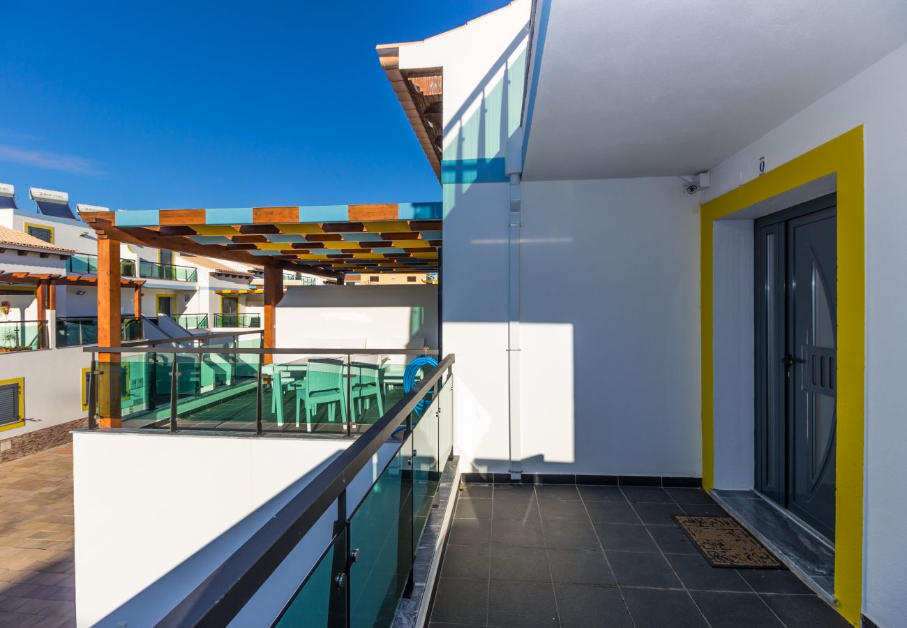 Apartamento en Manta Rota - Apartamento de 3 habitaciones en condominio con piscina y WIFI by AlgarveManta (3T3)