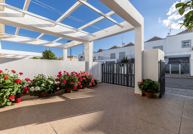  en Manta Rota - Vivienda con aparcamiento privado by AlgarveManta (3V2)