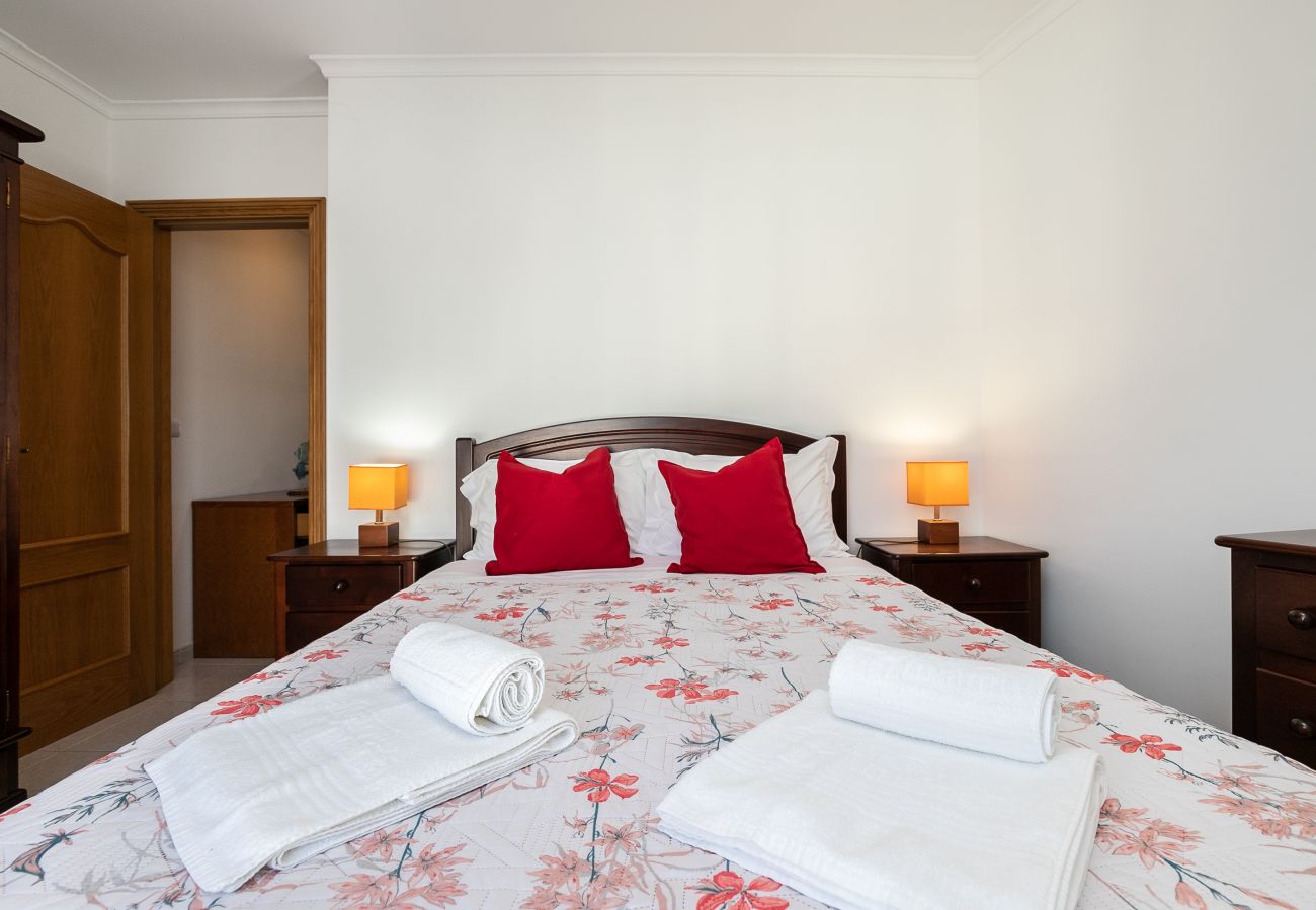 Apartamento en Manta Rota - Apartamento de 2 habitación en Condominio con piscina  by AlgarveManta (18T2)