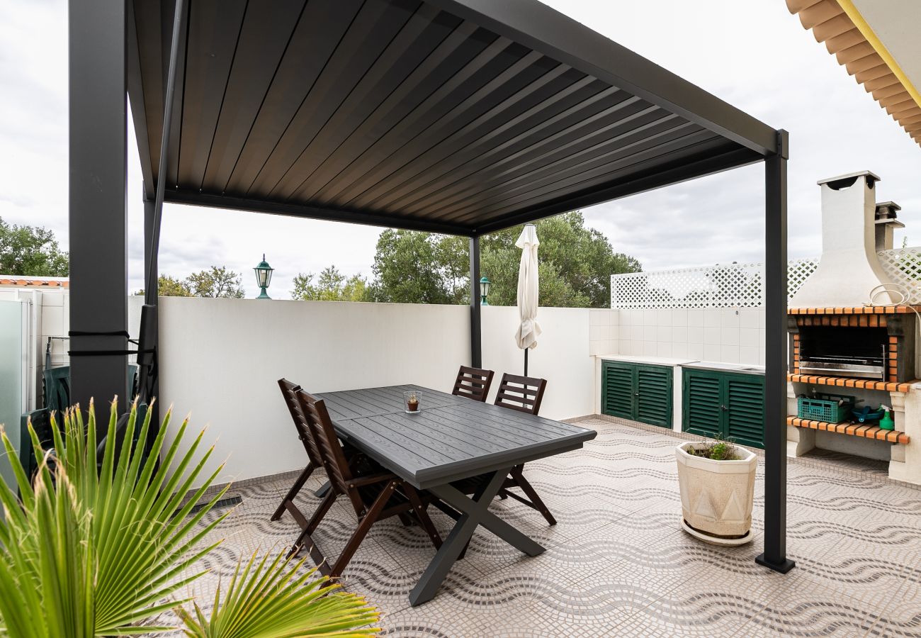 Residencial en Manta Rota - Casa de 2 habitaciones con aparcamiento y patio by AlgarveManta  (4V2)